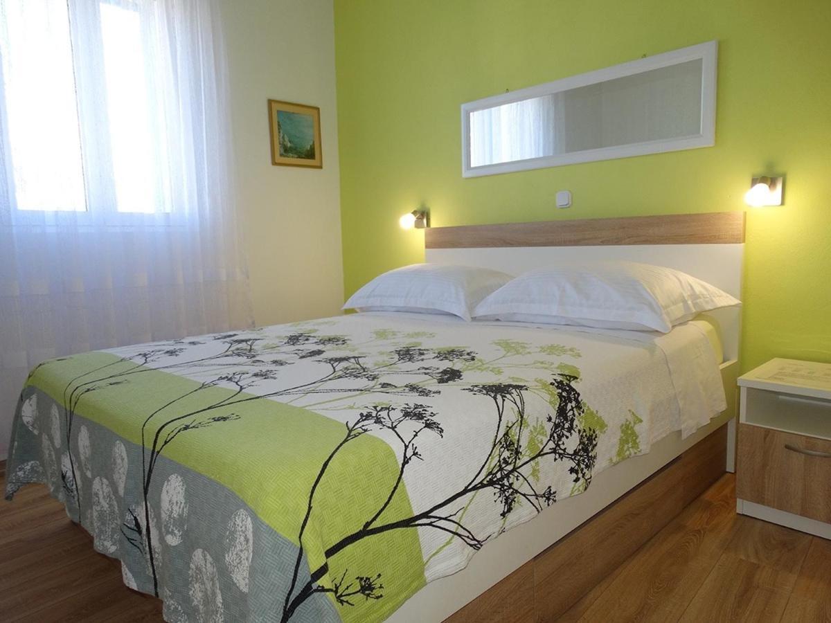 Apartments By The Sea Pag - 16100 พาก ภายนอก รูปภาพ
