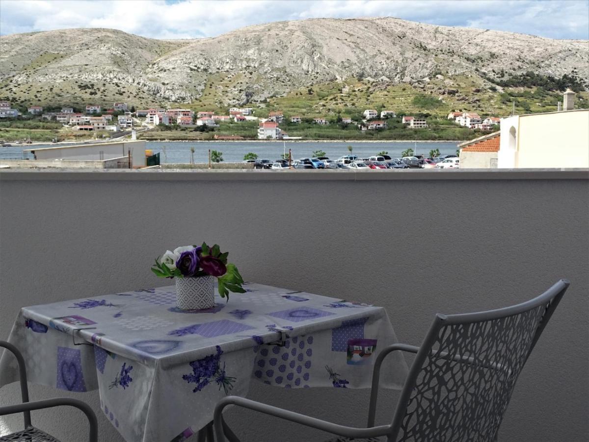 Apartments By The Sea Pag - 16100 พาก ภายนอก รูปภาพ