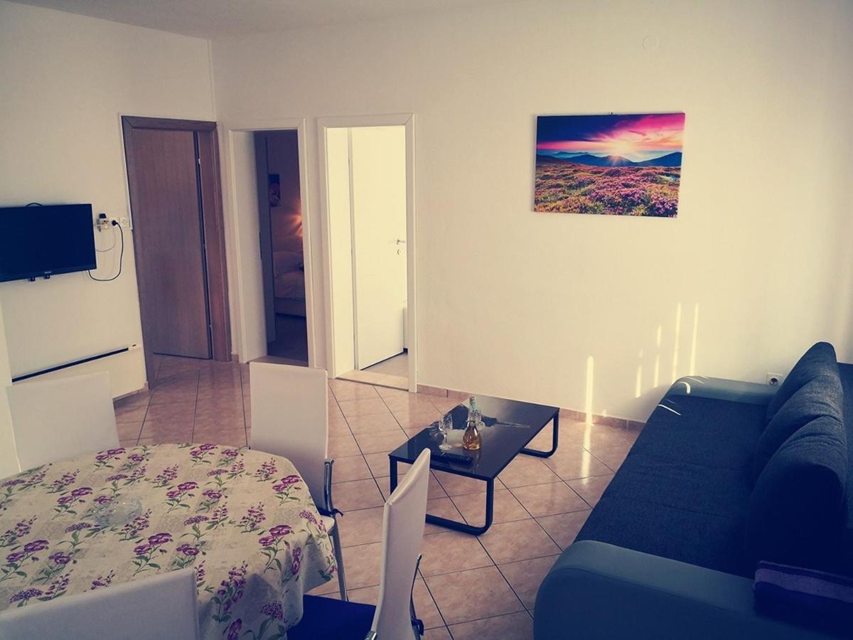 Apartments By The Sea Pag - 16100 พาก ห้อง รูปภาพ